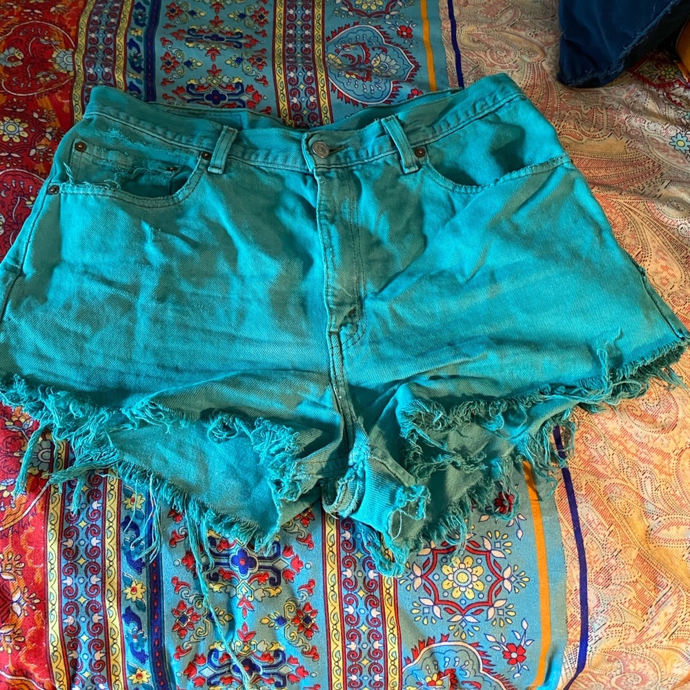 Levi’s cutoff shorts in turquoise denim